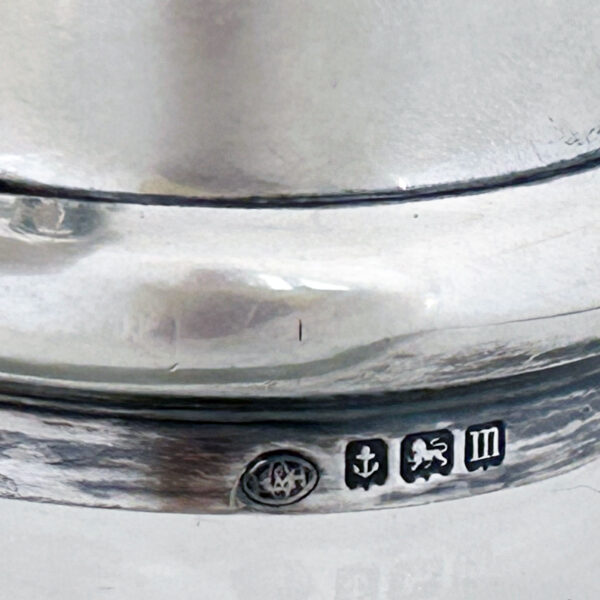 LOCKABLE WHISKY DECANTER - Image 3