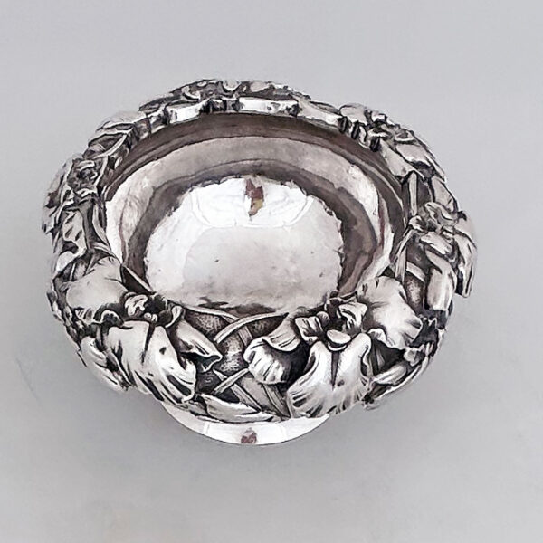 JAPANESE EXPORT SILVER IRIS BOWL - Image 3